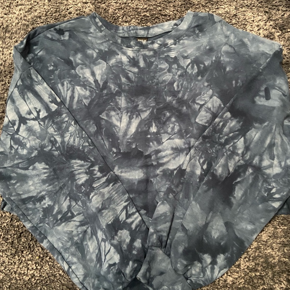 SHEIN Blue & Light Gray Tie-Dye Long Sleeve Tee